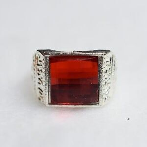 Art Deco Red Square Cut Glass Stone Engraved Silver Tone Sizes 6 8 9 10 11 Rings
